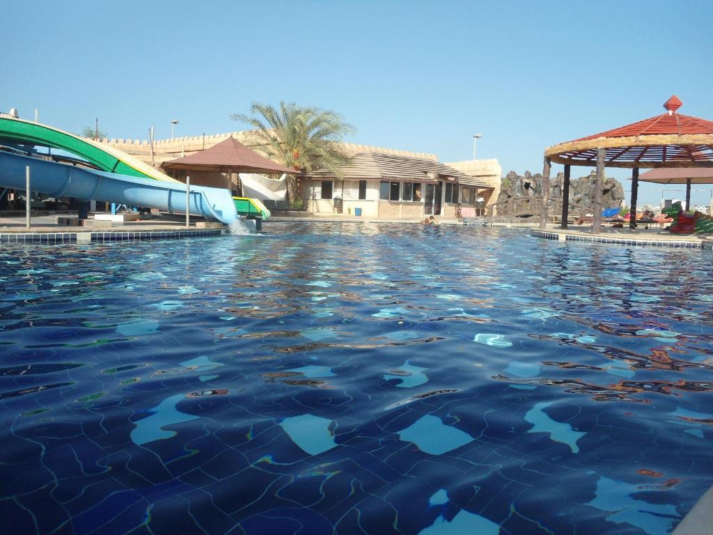 Hotel Magic Land Dakar Buitenkant foto